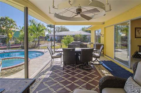 147 Coral Dr, Fort Myers FL - photo 11 of 37