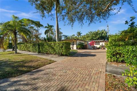 715 10th St N, Naples FL - photo 15 of 15