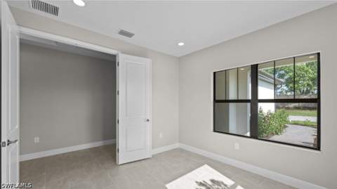 2955 Heritage Pines Dr, Fort Myers FL - photo 13 of 41