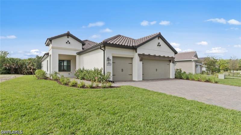 3 bedroom SingleFamilyResidence at 2955 Heritage Pines Dr, Heritage Preserve, Fort Myers — photo 2