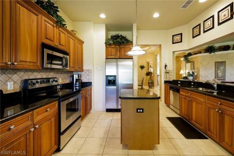 5021 Indigo Bay Blvd 202, Estero FL - photo 6 of 43
