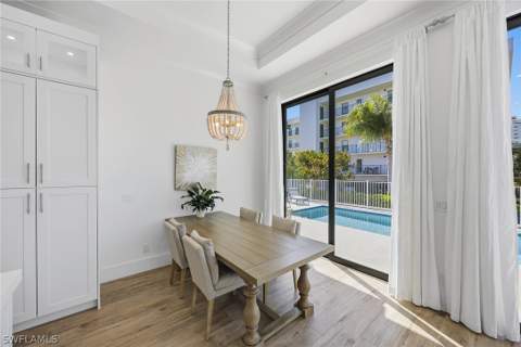 740 Seagrape Dr, Marco Island FL - photo 14 of 37