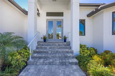740 Seagrape Dr, Marco Island FL - photo 21 of 37