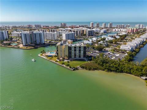 400 Lenell Rd 107, Fort Myers Beach FL - photo 19 of 25