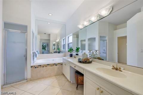2237 Heritage Greens Dr, Naples FL - photo 21 of 45