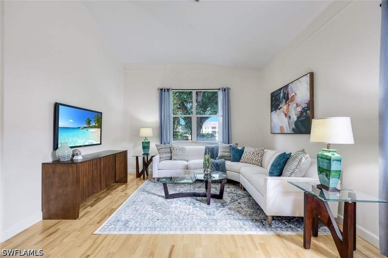 3 bedroom SingleFamilyResidence at 2237 Heritage Greens Dr, Heritage Greens, Naples — photo 5