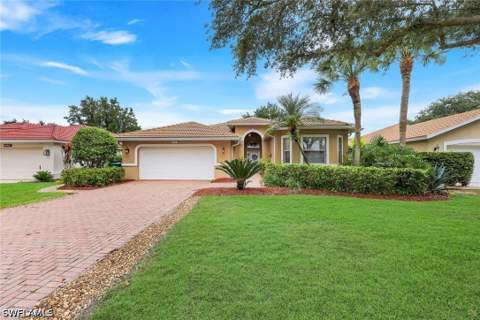 2237 Heritage Greens Dr, Naples FL - photo 8 of 45