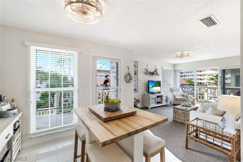 1215 Edington Pl M7, Marco Island FL - photo 14 of 31