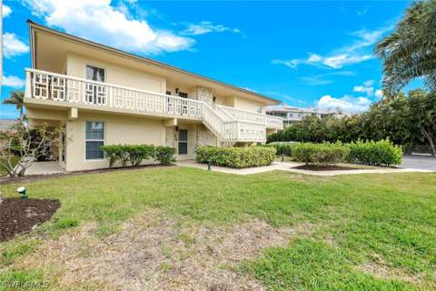 1215 Edington Pl M7, Marco Island FL - photo 20 of 31