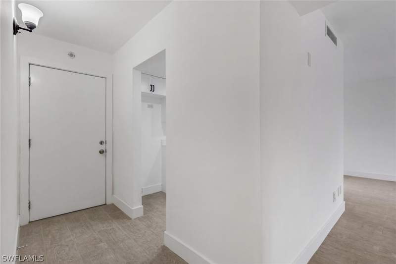 2 bedroom Condominium at 2366 E. Mall Dr Apt. 101, Towers Condo, Fort Myers — photo 4