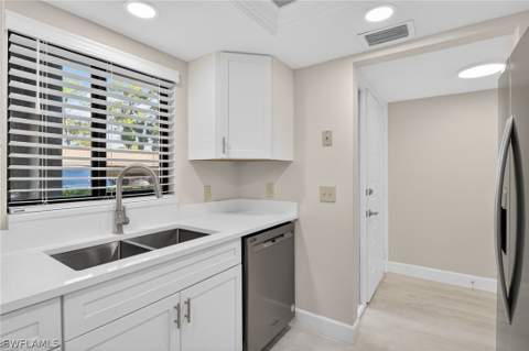 5773 Gage Ln B-101, Naples FL - photo 9 of 39
