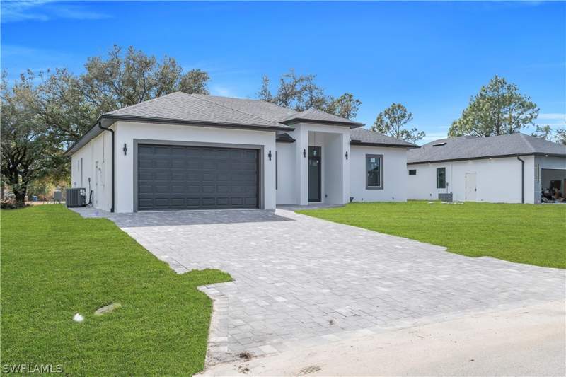 3 bedroom SingleFamilyResidence at 3011 14th St W, 6 Fairway Condo, Lehigh Acres — photo 2