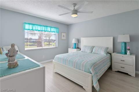 13 High Point Cir N 203, Naples FL - photo 11 of 34