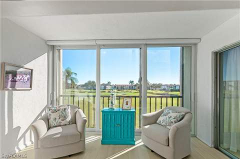 13 High Point Cir N 203, Naples FL - photo 20 of 34