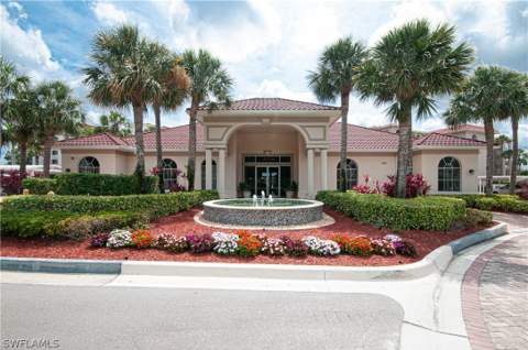 13 High Point Cir N 203, Naples FL - photo 22 of 34