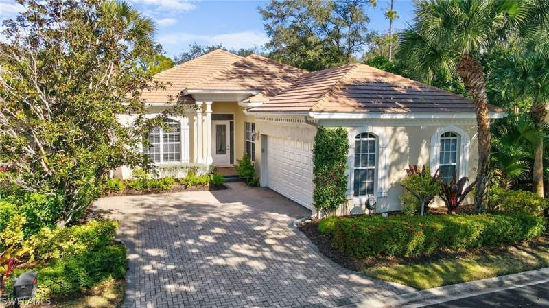 3 bedroom SingleFamilyResidence at 3660 Olde Cottage Ln, Cottages At Pelican Landing, Bonita Springs — photo 3
