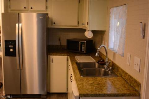3343 Rainbow Ln, North Fort Myers FL - photo 16 of 33