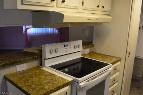 3343 Rainbow Ln, North Fort Myers FL - photo 17 of 33