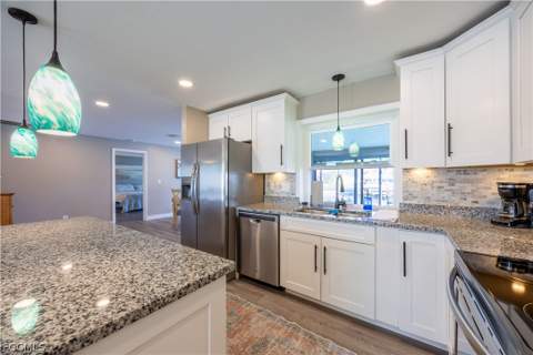 4125 SW 5th Pl, Cape Coral FL - photo 9 of 31