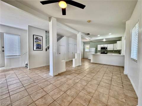 7123 Shannon Blvd, Fort Myers FL - photo 6 of 38