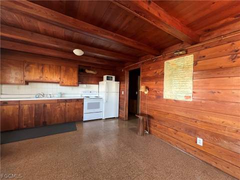 2650 Coco Plum Dr, Matlacha FL - photo 13 of 47