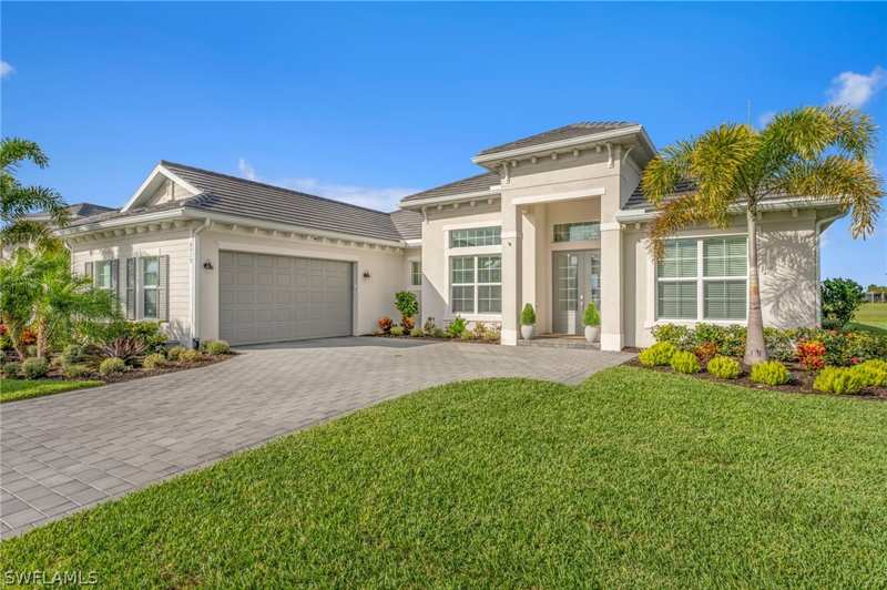 4 bedroom SingleFamilyResidence at 5519 Whistling Straights Ct, The National Golf & Country Club At Ave Maria, Ave Maria — photo 1