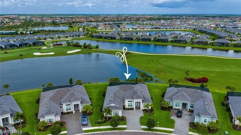4 bedroom SingleFamilyResidence at 5519 Whistling Straights Ct, The National Golf & Country Club At Ave Maria, Ave Maria — photo 2