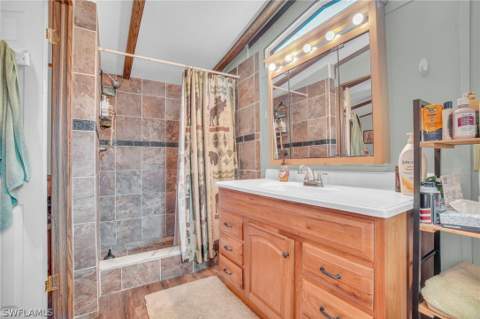 33 Plantation Dr, Everglades City FL - photo 21 of 39