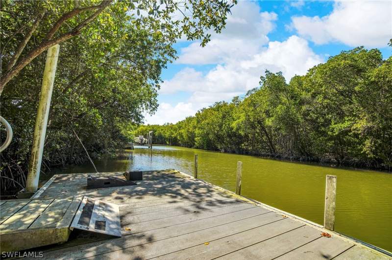 3 bedroom ManufacturedHome at 33 Plantation Dr, Plantation Island, Everglades City — photo 5