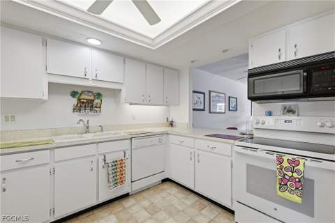 4005 SE 19th Pl 8, Cape Coral FL - photo 10 of 50