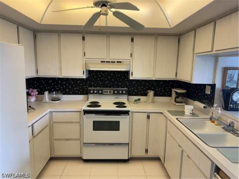 4113 SE 19th Pl 206, Cape Coral FL - photo 10 of 18