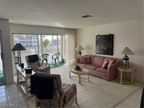 4113 SE 19th Pl 206, Cape Coral FL - photo 13 of 18
