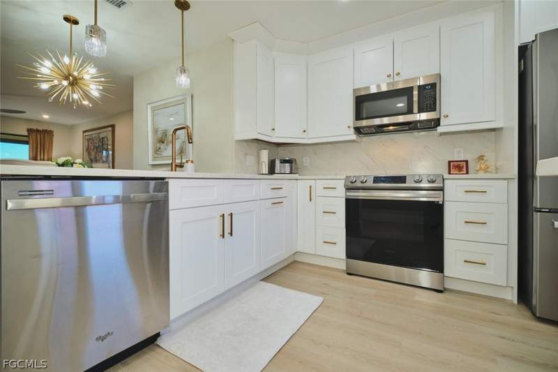 2 bedroom Condominium at 11170 Caravel Cir 309, Terrace, Fort Myers — photo 3