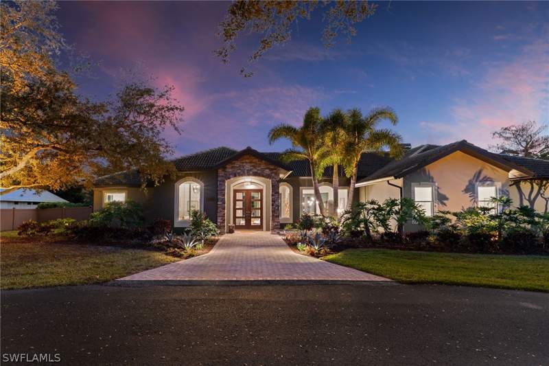 5 bedroom SingleFamilyResidence at 6610 Sable Ridge Ln, Livingston Woods, Naples — photo 2