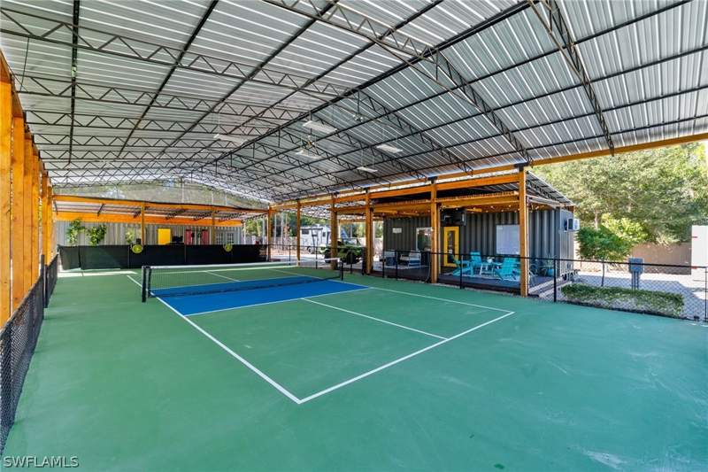 5 bedroom SingleFamilyResidence at 6610 Sable Ridge Ln, Livingston Woods, Naples — photo 5