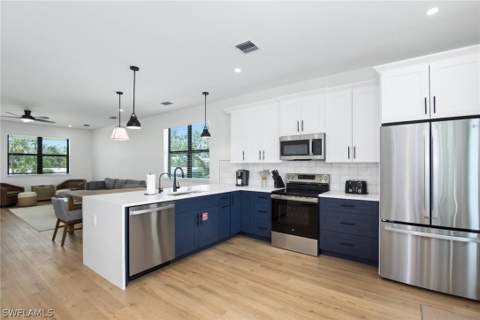 170 Washington Ave, Fort Myers Beach FL - photo 14 of 39