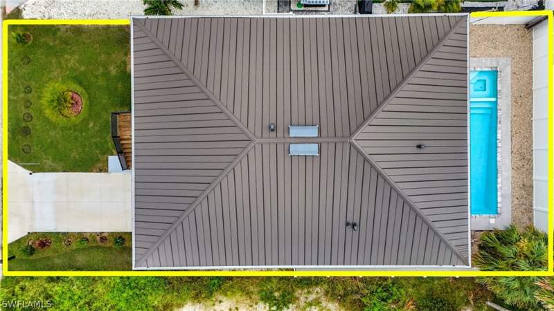3 bedroom SingleFamilyResidence at 170 Washington Ave, Lynns Highland Park, Fort Myers Beach — photo 4