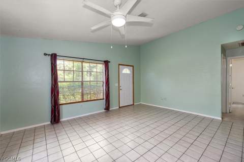 509 Capitol St, North Fort Myers FL - photo 14 of 32