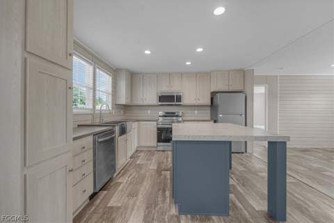 864 Yacht Club Way NW, Moore Haven FL - photo 13 of 45