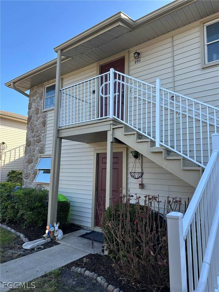 2 bedroom Condominium at 5917 Littlestone Ct 201, Lochmoor On The Green Condo, North Fort Myers — photo 1