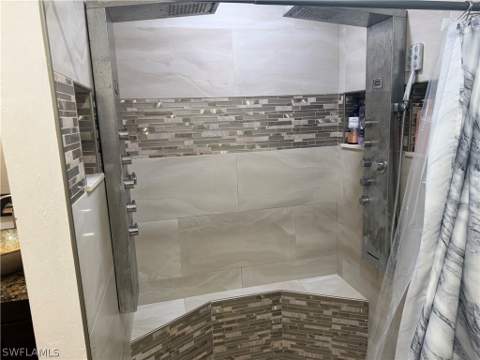 717 Fleming Ave S, Lehigh Acres FL - photo 17 of 32