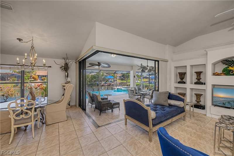3 bedroom SingleFamilyResidence at 3229 SE 1st Ct, Cape Coral, Cape Coral — photo 1