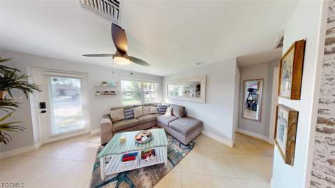 560 E Valley Dr, Bonita Springs FL - photo 13 of 19