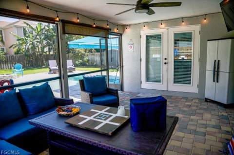 560 E Valley Dr, Bonita Springs FL - photo 17 of 19