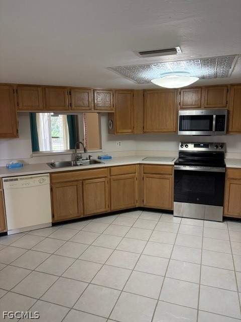9627 Eaton Gardens Ln 105, Fort Myers FL - photo 12 of 45