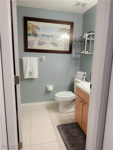 1137 Van Loon Commons Cir 202, Cape Coral FL - photo 19 of 35