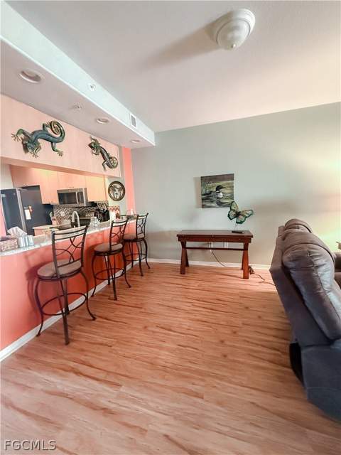1137 Van Loon Commons Cir 202, Cape Coral FL - photo 9 of 35