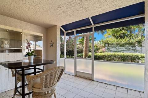 821 Gulf Pavilion Dr 106, Naples FL - photo 23 of 34