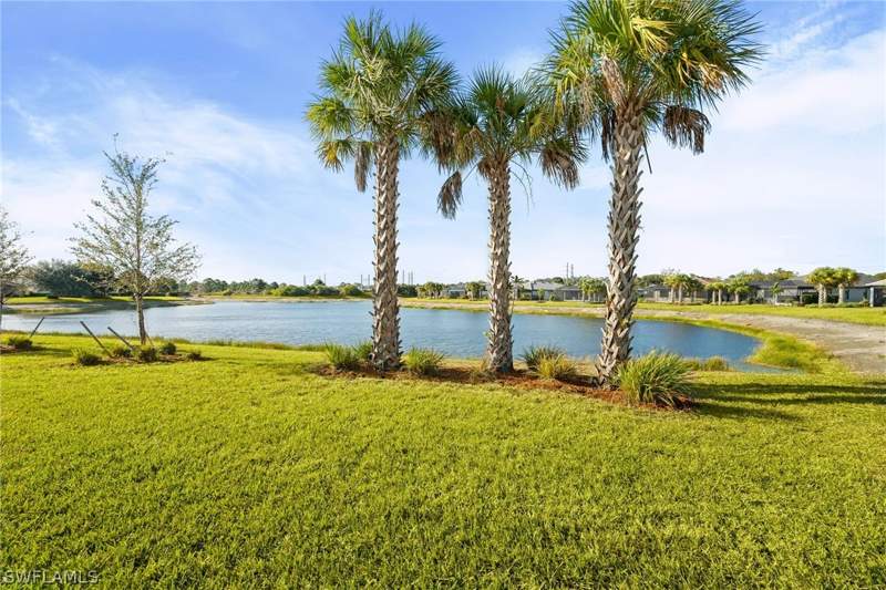 3 bedroom SingleFamilyResidence at 17039 Oakstead Dr, Country Club, Alva — photo 5