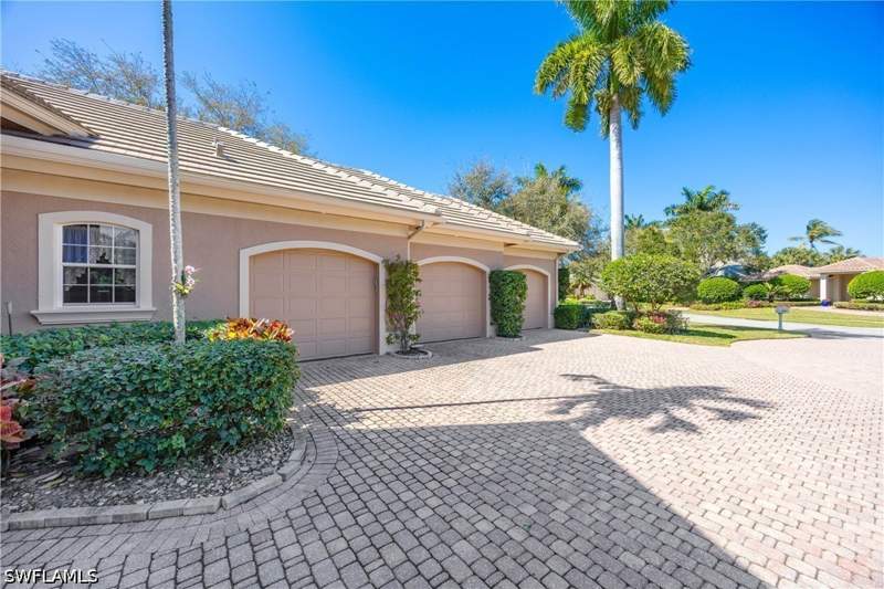 4 bedroom SingleFamilyResidence at 1687 Persimmon Dr, Marsh Links, Naples — photo 3